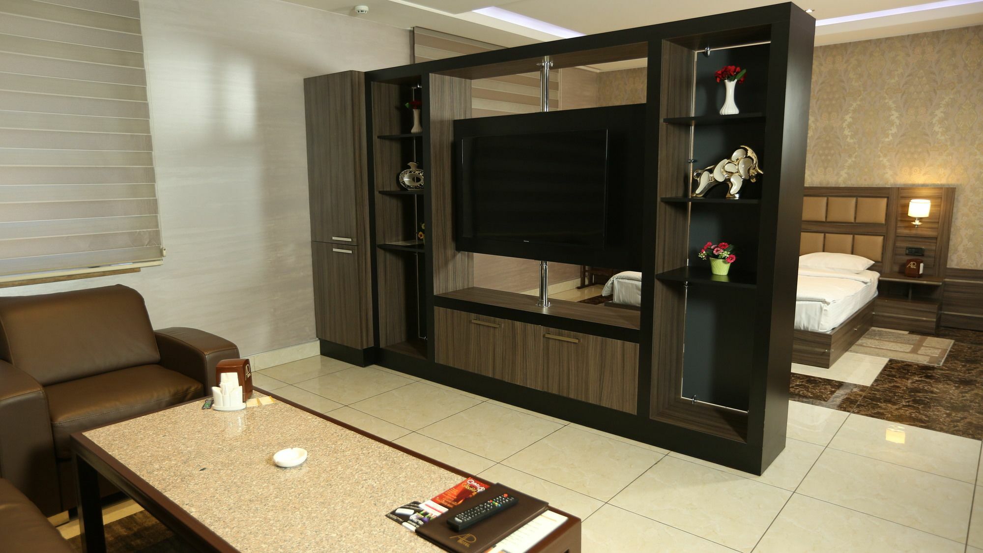 Avan Plaza Hotel 예레반 외부 사진